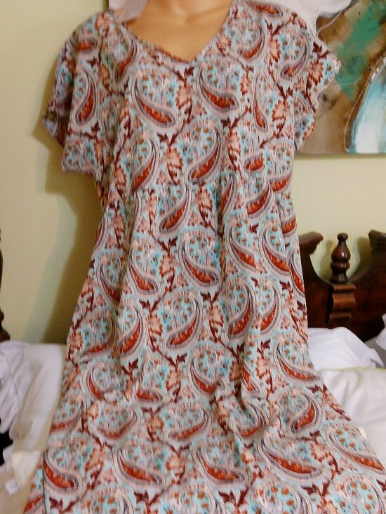 EMERY ROSE Dresses & Skirts - EMERY ROSE DRESS SIZE LARGE NWT